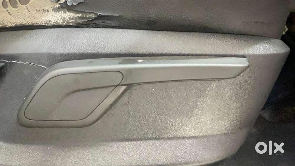Mahindra Kuv 100 Mfalcon G80 K6 5str, 2017, Petrol