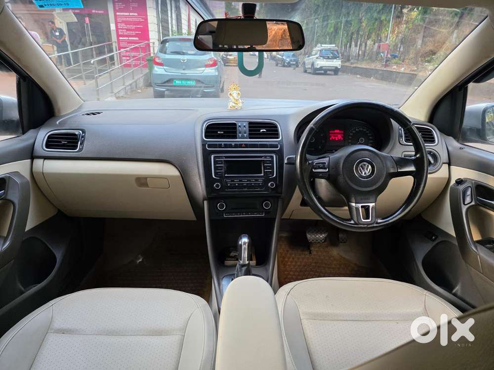 Volkswagen Vento 1.2 Tsi Highline At, 2014, Petrol