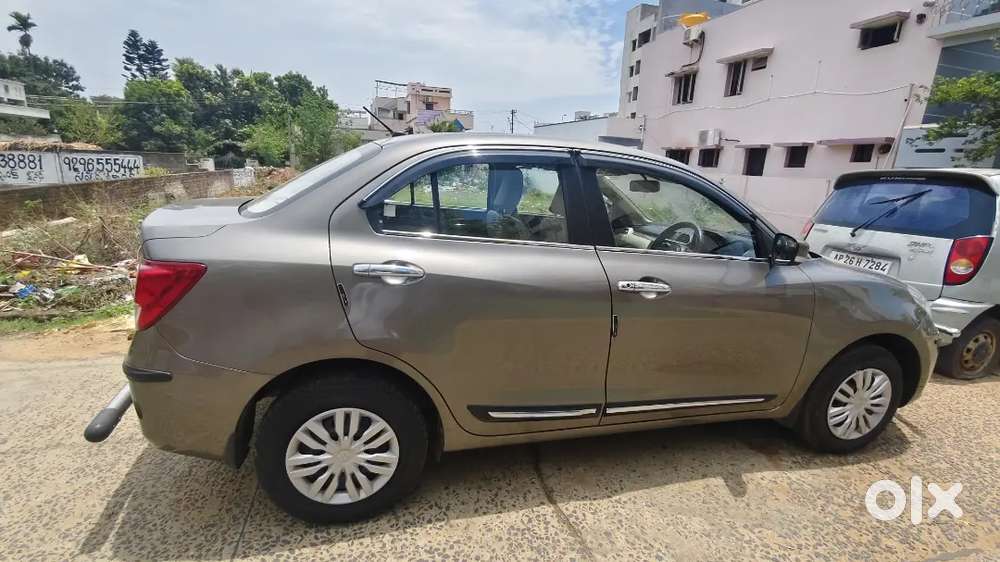 Suzuki Dezire Vxi