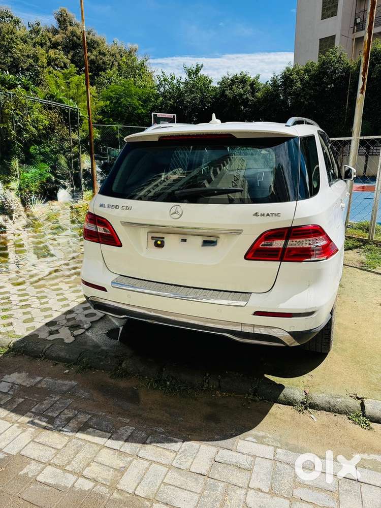 Mercedes Ml350 (4 Matic) December 2014