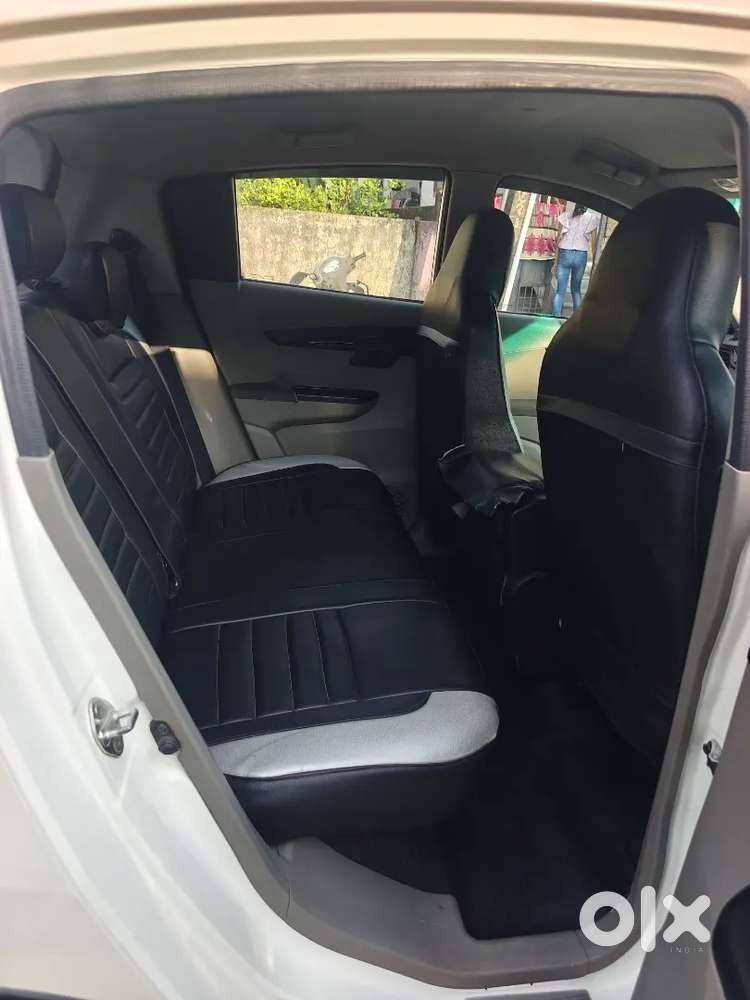 Mahindra Kuv100 Nxt 2016