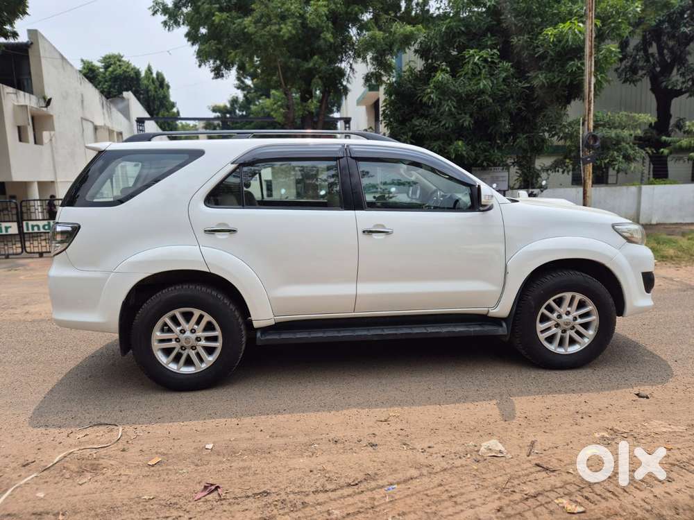 Toyota Fortuner 3.0 4x2 Automatic, 2014, Diesel