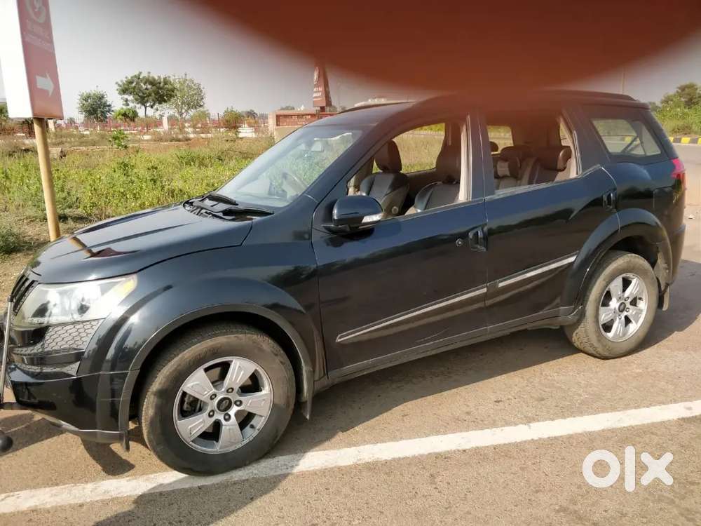Mahindra Xuv500 November 2014 Diesel 77000 Km Driven