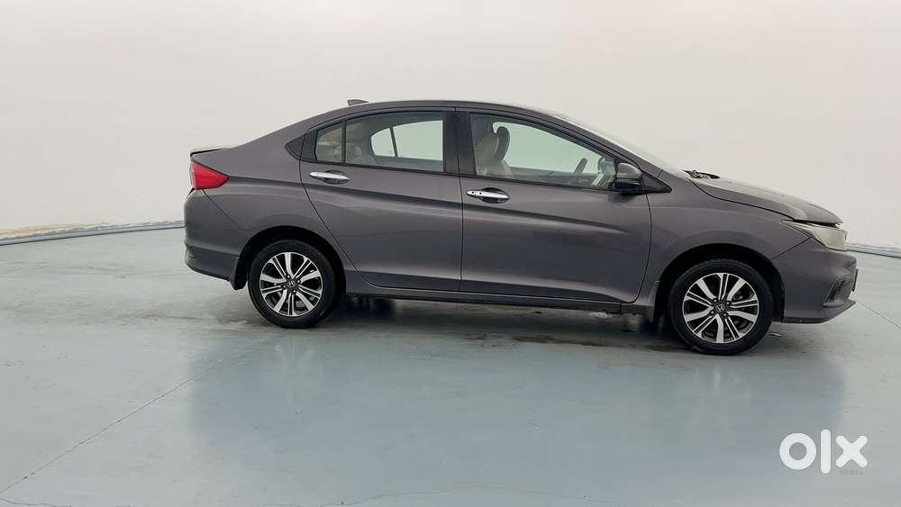 Honda City I-vtec V, 2018, Petrol