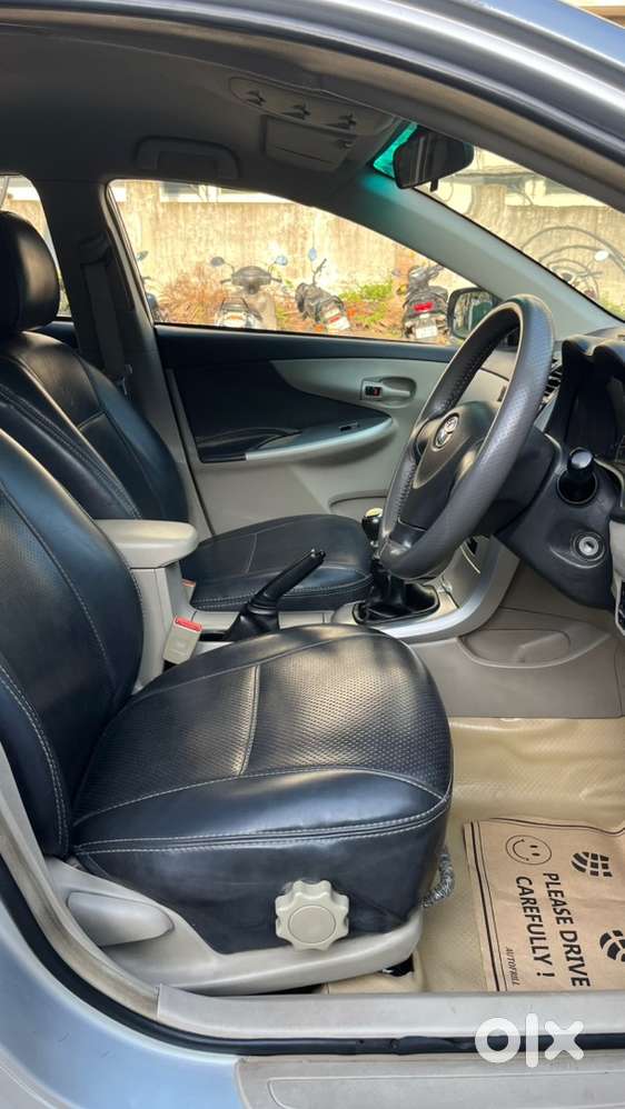 Toyota Corolla Altis 2012  Petrol 1.8 J Aero Edition
