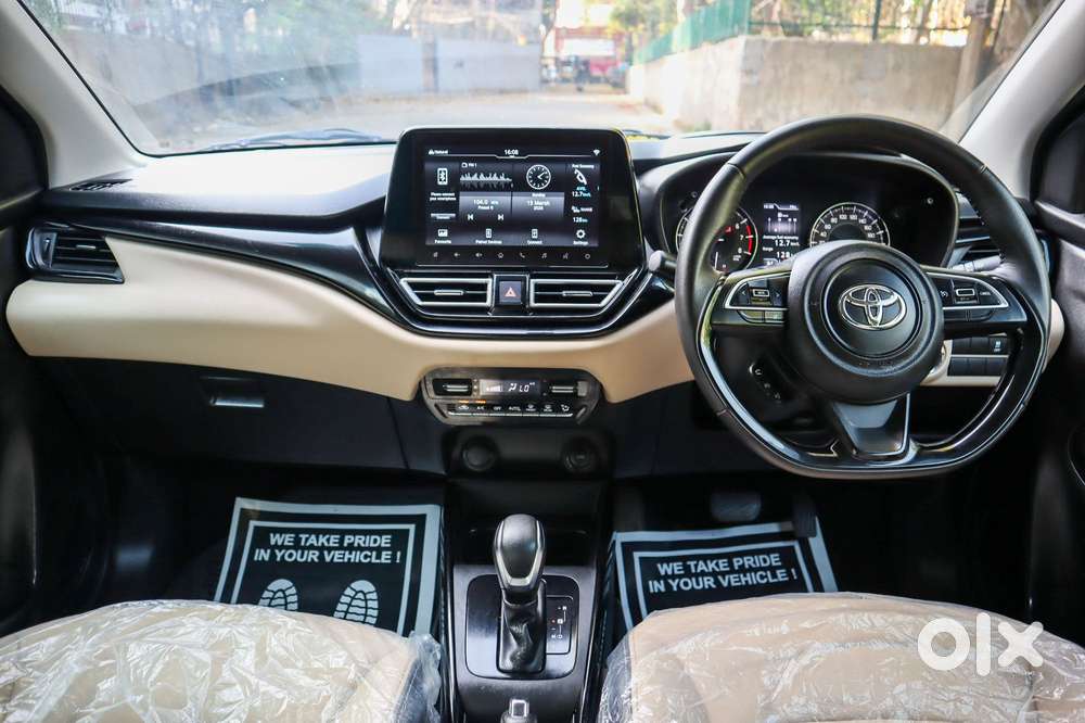 Toyota Glanza V Cvt, 2024, Petrol