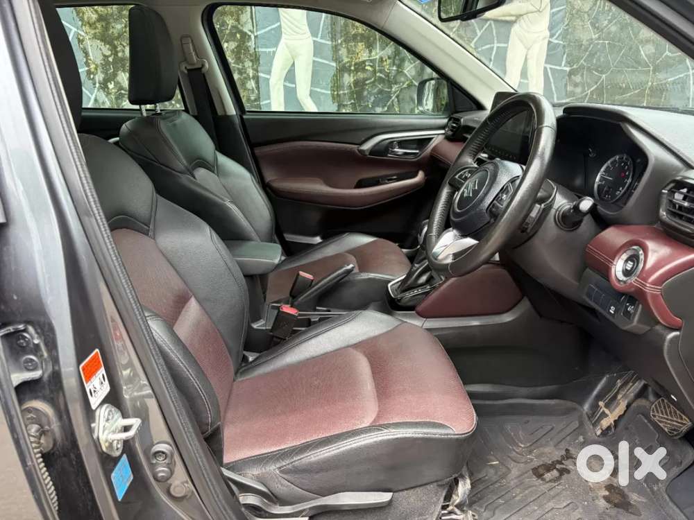 Maruti Suzuki Grand Vitara 1.5 Alpha Smart Hybrid At, 2023, Petrol
