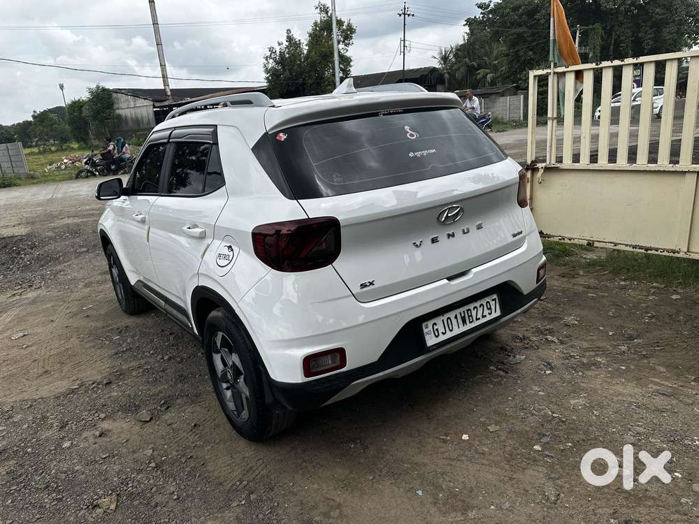 Hyundai Venue 1.0 Sx (o) Turbo Imt, 2021, Petrol