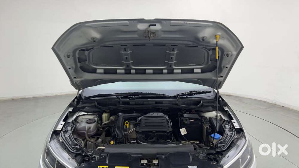 Volkswagen Virtus Highline Plus 1.0 Tsi At, 2022, Petrol