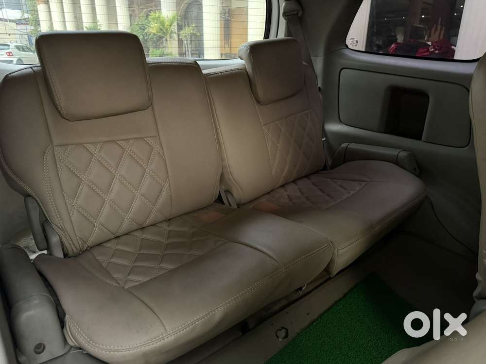 Toyota Innova 2.5 V 7 Str, 2012, Diesel
