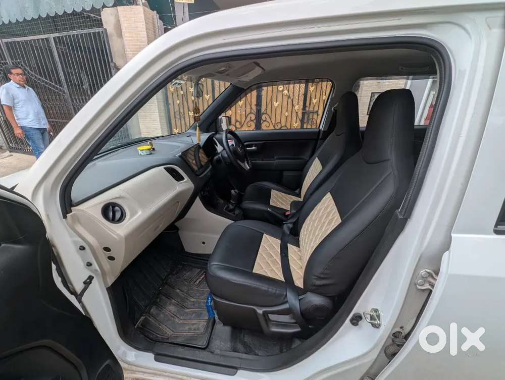 Maruti Suzuki Wagon R Vxi Cng 2024