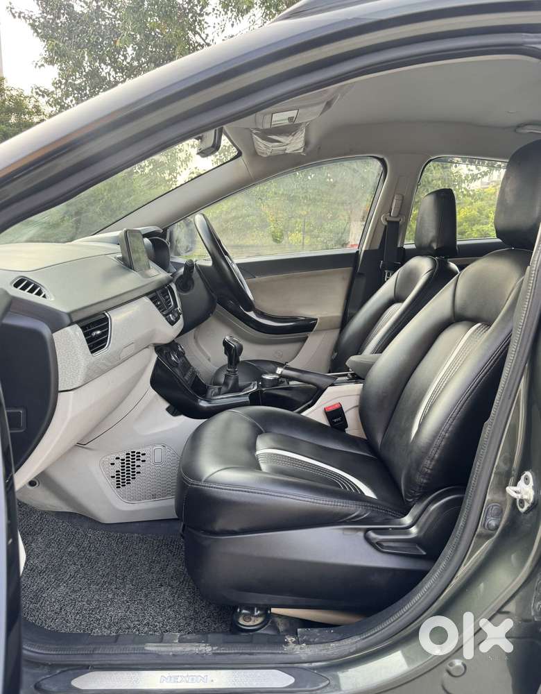 Tata Nexon 1.2 Revotron Xz Plus, 2020, Petrol