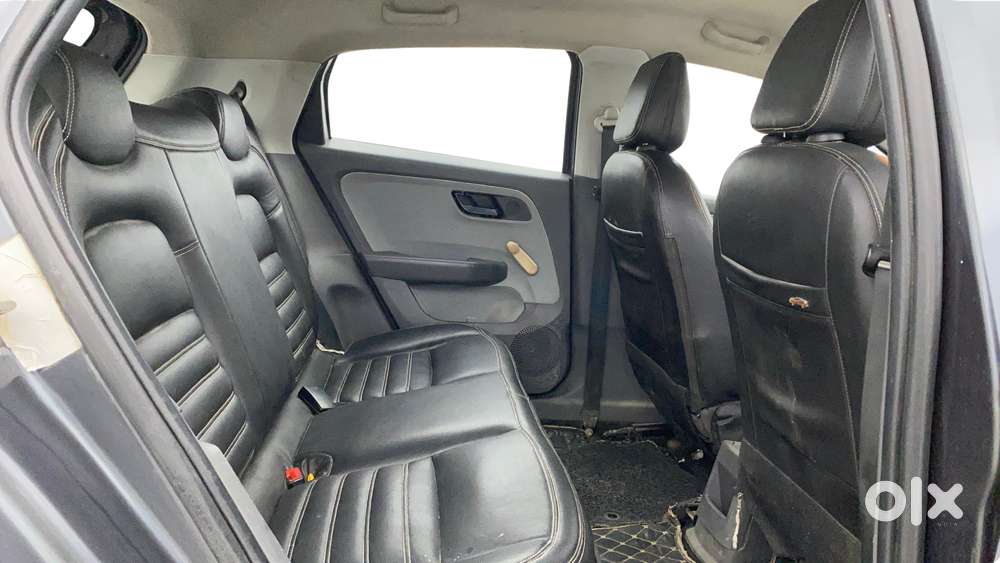 Tata Altroz 1.2 Xt, 2021, Petrol