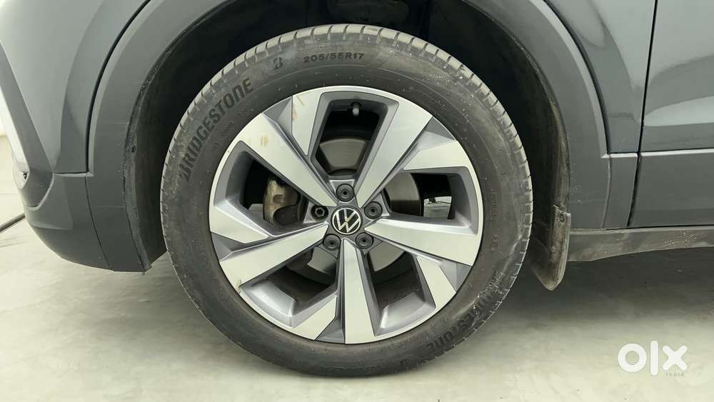 Volkswagen Taigun Topline 1.0 Tsi At (electric Seats), 2022, Petrol