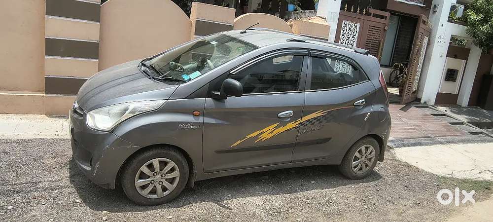 Hyundai Eon Magna Plus 092012 Petrol+lpg 68000 Km Driven