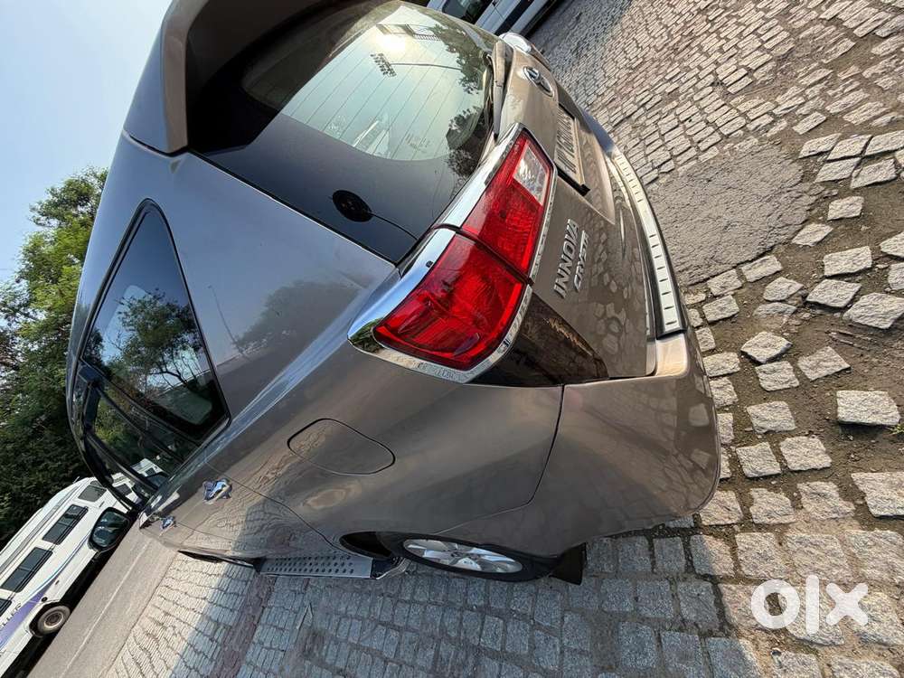 Toyota Innova Crysta 2.4 V, 2018, Diesel