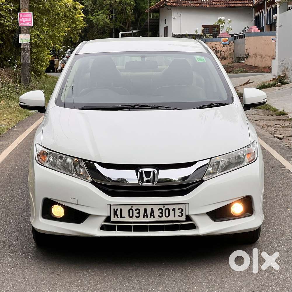 Honda City 1.5 V 4th Gen I-vtec Mt, 2016, Petrol