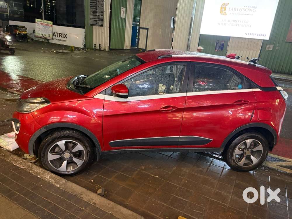 Tata Nexon Petrol Top Model Des 2018