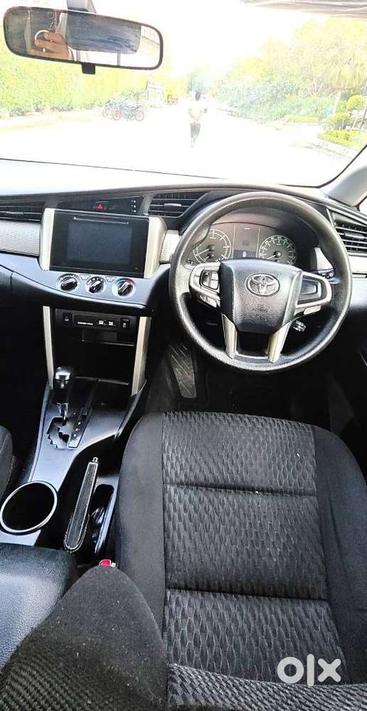 Toyota Innova Crysta 2.7 Gx At 8s, 2020, Diesel
