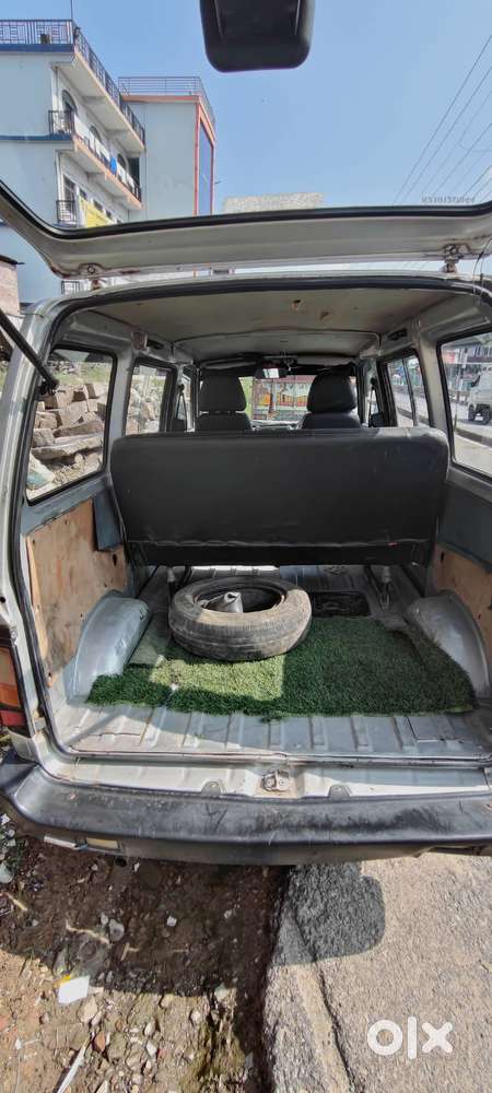 Maruti Suzuki Omni 2011 Petrol 5-seater