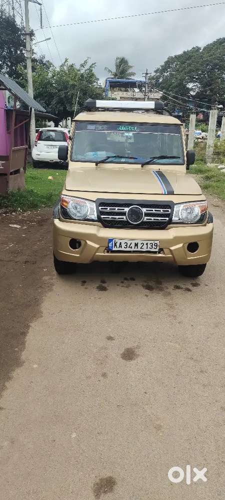 Mahindra Bolero Neo 2004