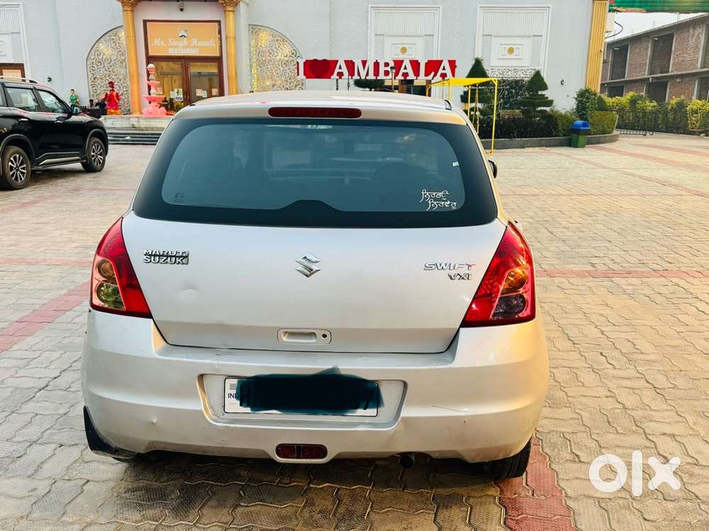 Swift Vxi Petrol 2011