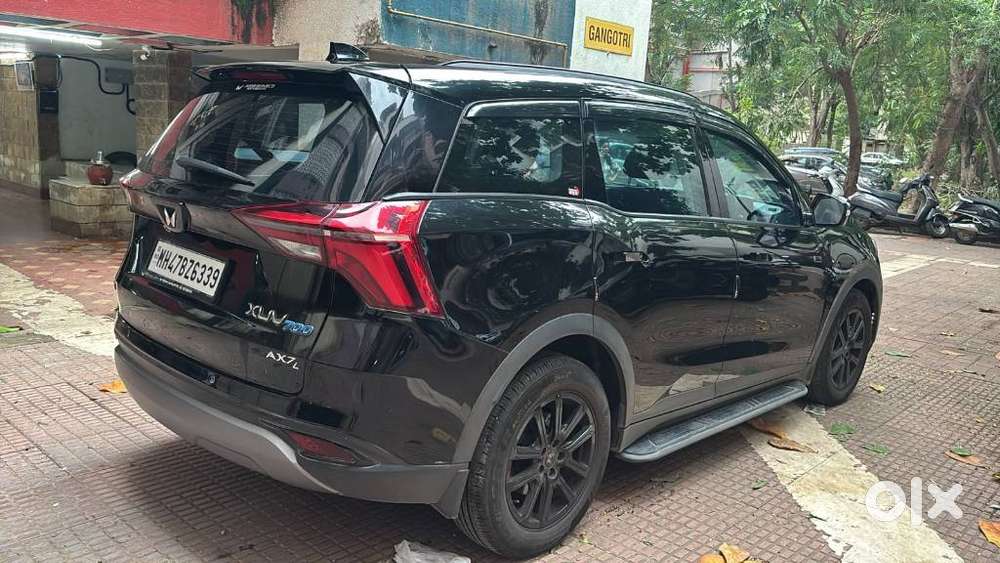Mahindra Xuv700 2.2 Ax 7 Diesel At Luxury Pack Str, 2025, Diesel