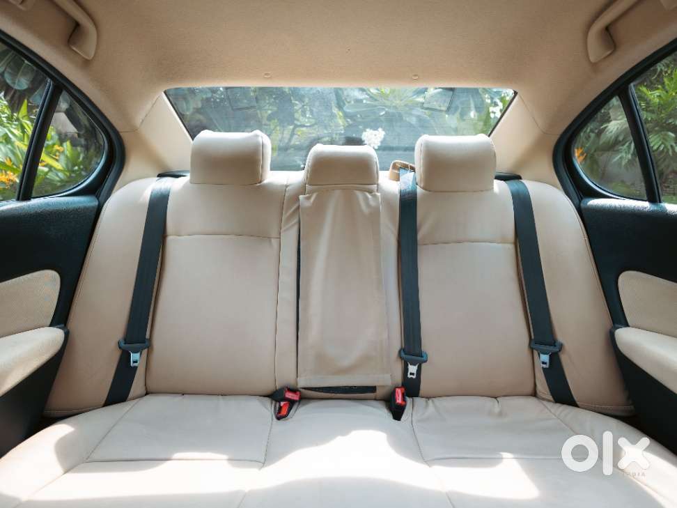 Honda City 1.5 V 5th Gen I-vtec Mt, 2022, Petrol