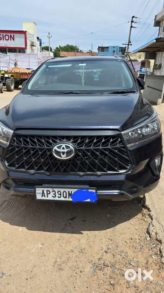 Toyota Innova Crysta Diesel 2022