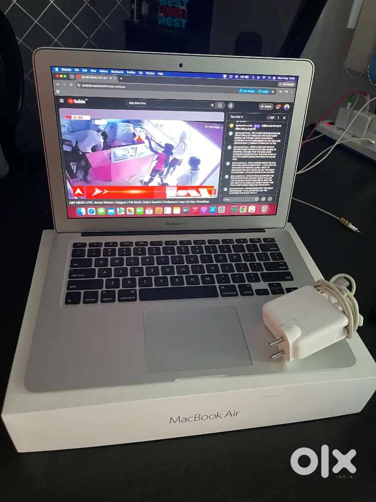 Mackebook urgent selling