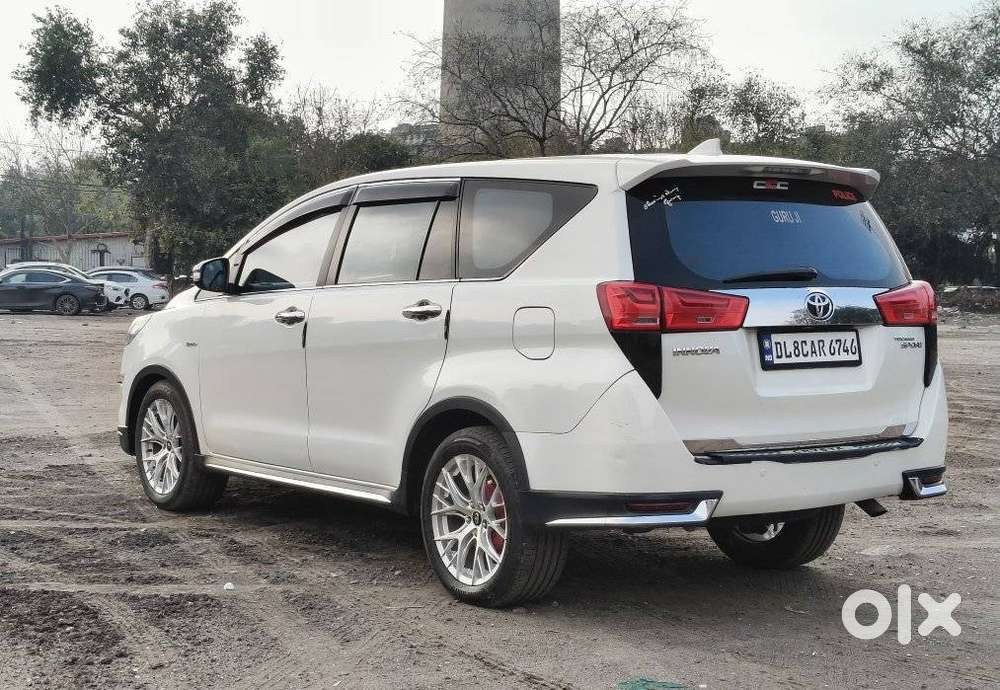 Toyota Innova Crysta 2.8 Touring Sport Diesel Mt, 2017, Diesel