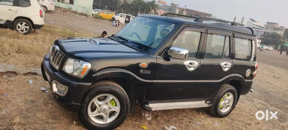 Mahindra Scorpio Classic Diesel 2010