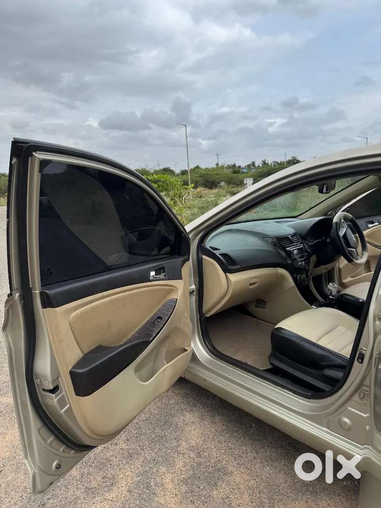 Hyundai Verna Crdi 2011 Sx Optional
