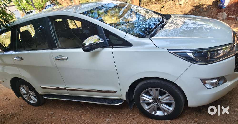 Toyota Innova Crysta 2.8z Automatic, 2018, Diesel