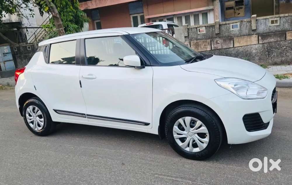 Maruti Suzuki Swift Vxi, 2021, Petrol