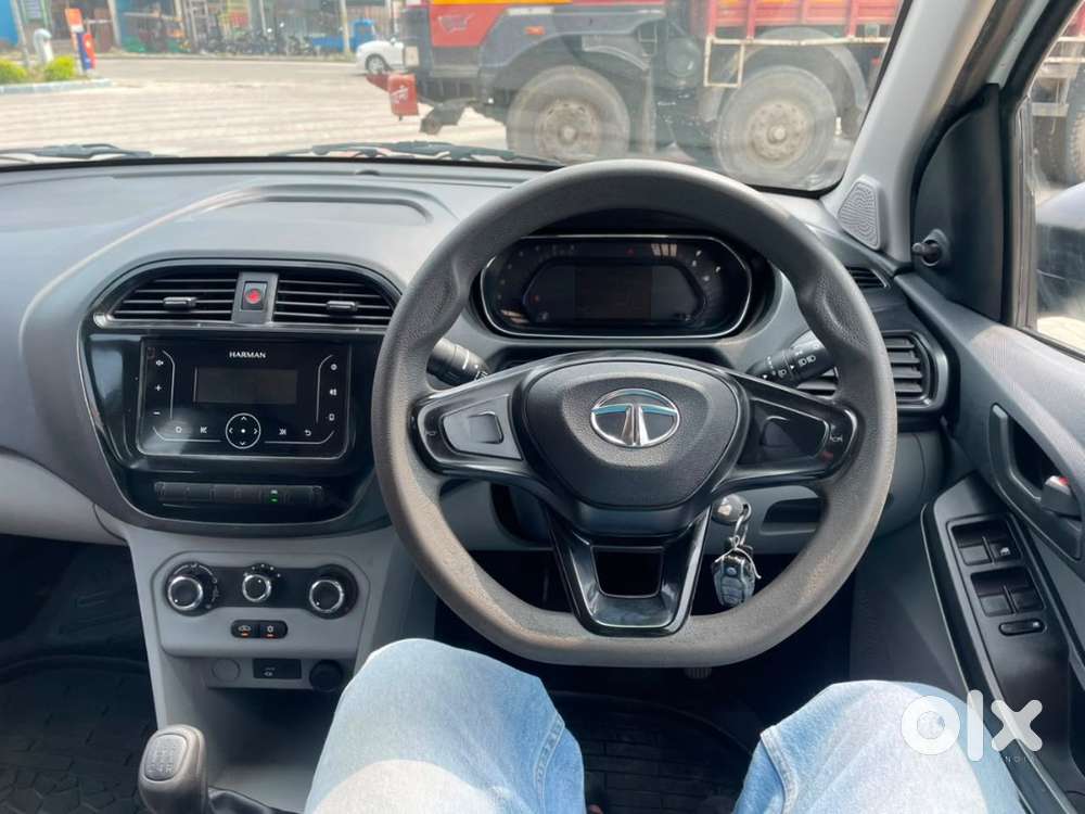 Tata Tiago I-cng 9/2023 Petrol /company Fitted Cng 1st Owner 0 Dep Ins