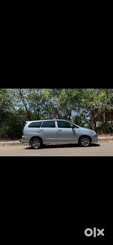 Toyota Innova 2.5 Gx 7 Str Bs-iii, 2016, Diesel