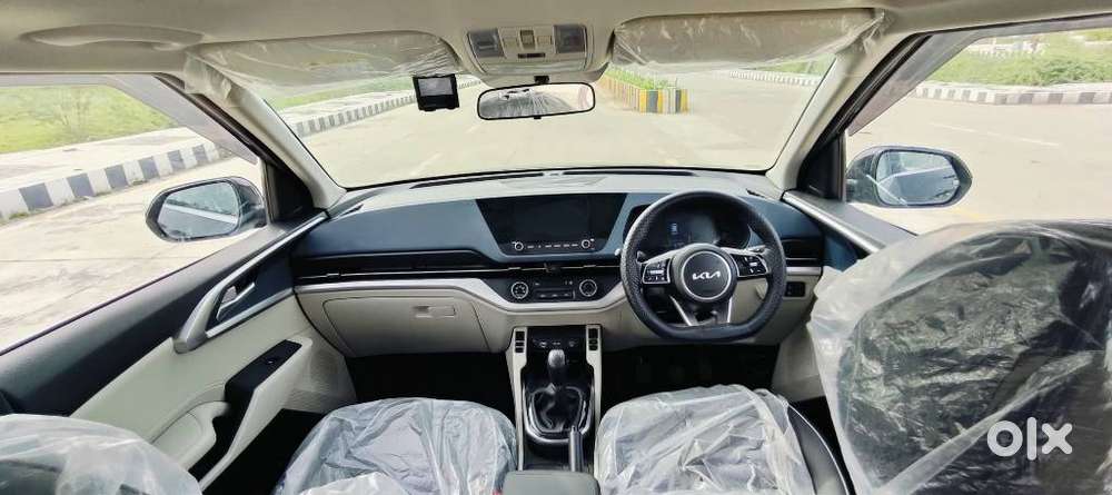 Kia Carens G1.5 6mt Gravity, 2025, Diesel