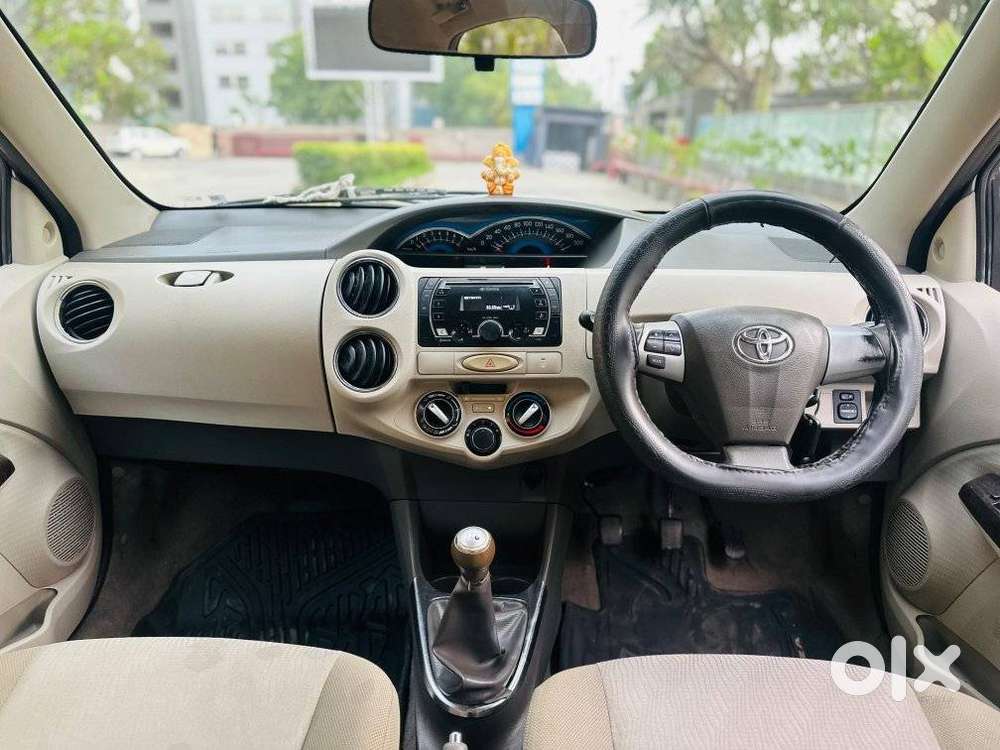 Toyota Etios Liva 2014-2016 Vx, 2015, Petrol