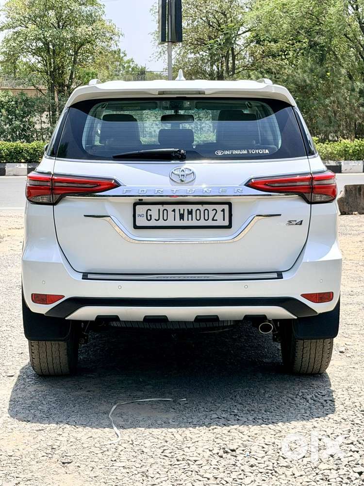 Toyota Fortuner 3.0 4x4 Manual, 2023, Diesel