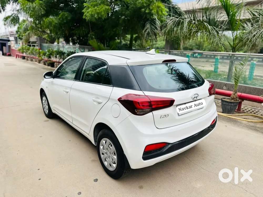 Hyundai I20 Era 1.2 Bs-iv, 2018, Petrol