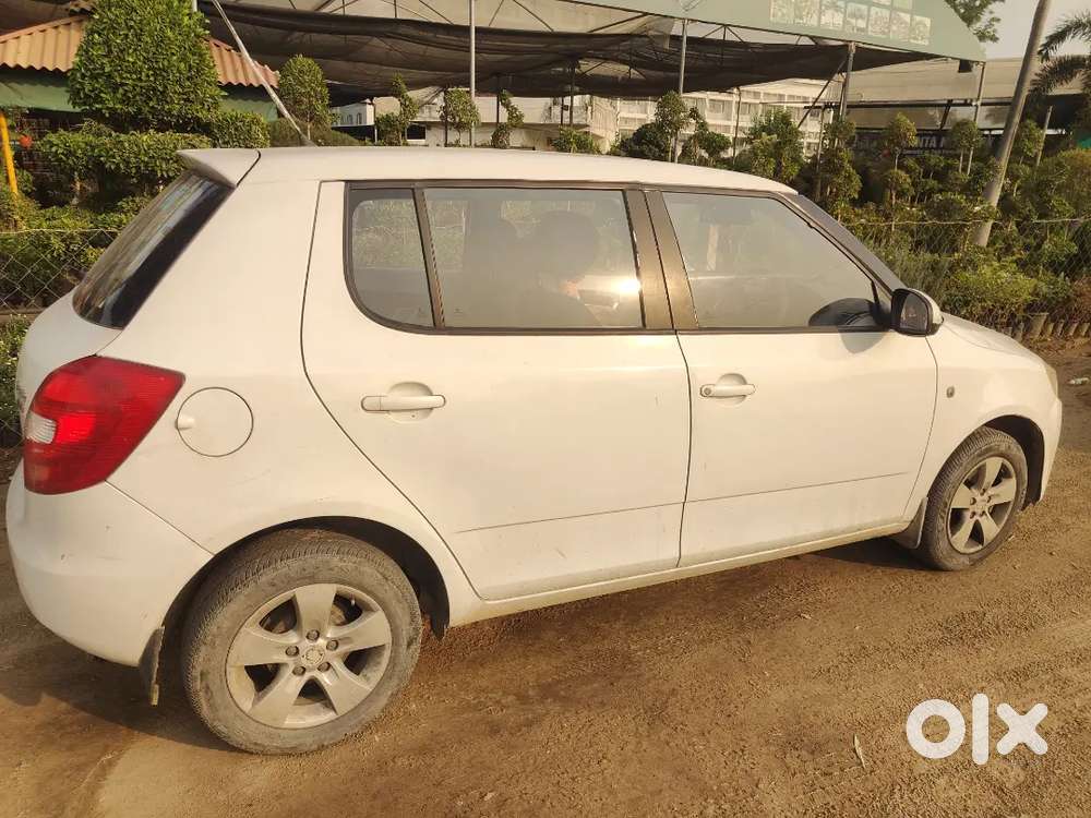 Skoda Fabia 2010 Petrol 84000 Km Driven,passing Upto 2030