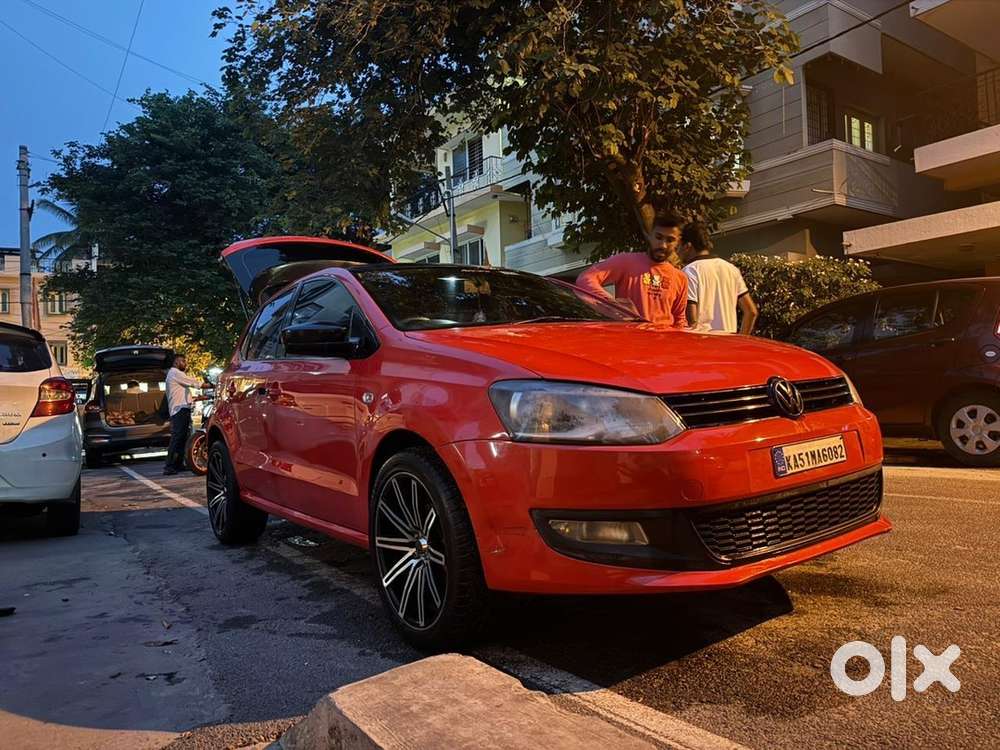 Volkswagen Polo Petrol Manual 2010