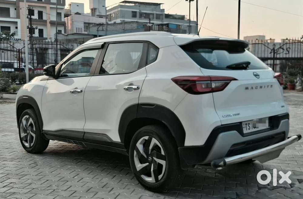 Nissan Magnite 1.0 Xl Turbo Cvt, 2022, Petrol