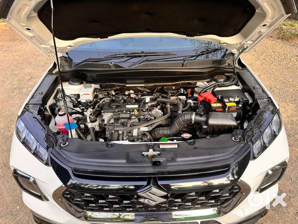 Maruti Suzuki Grand Vitara 1.5 Alpha Smart Hybrid At, 2022, Petrol