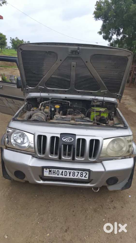 Mahindra Bolero Neo 2009