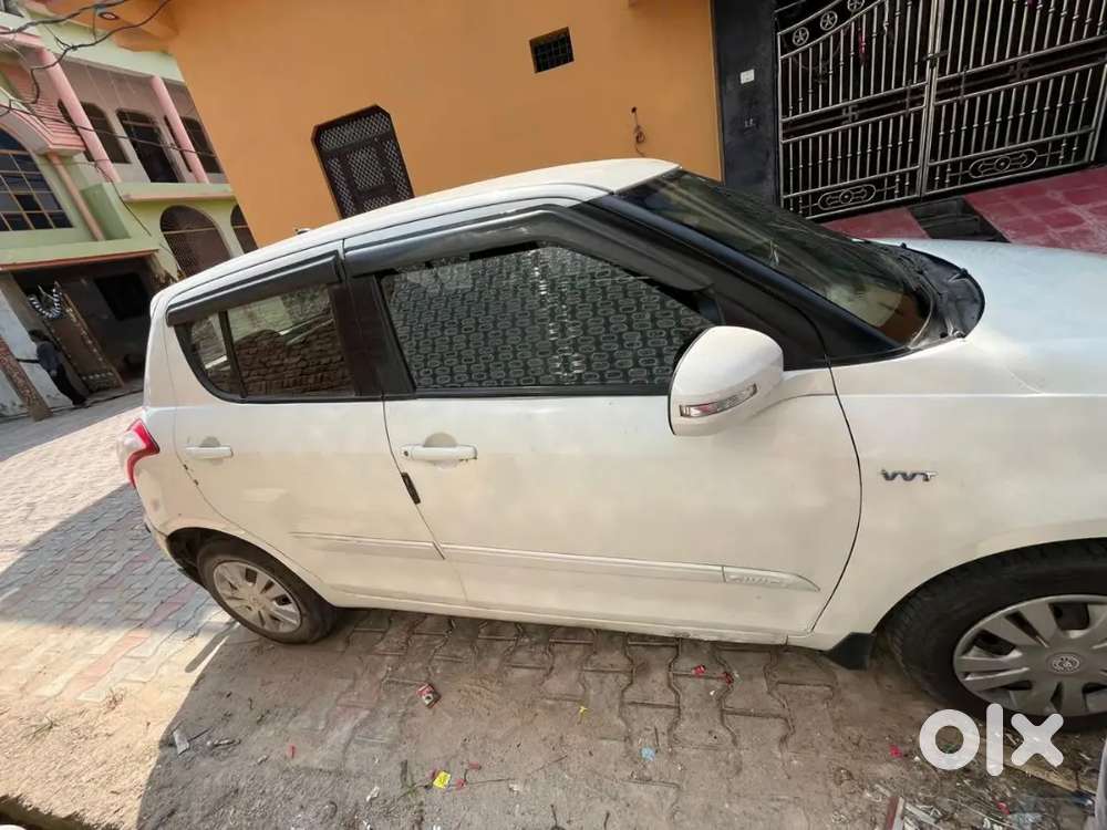 Maruti Suzuki Swift 2015