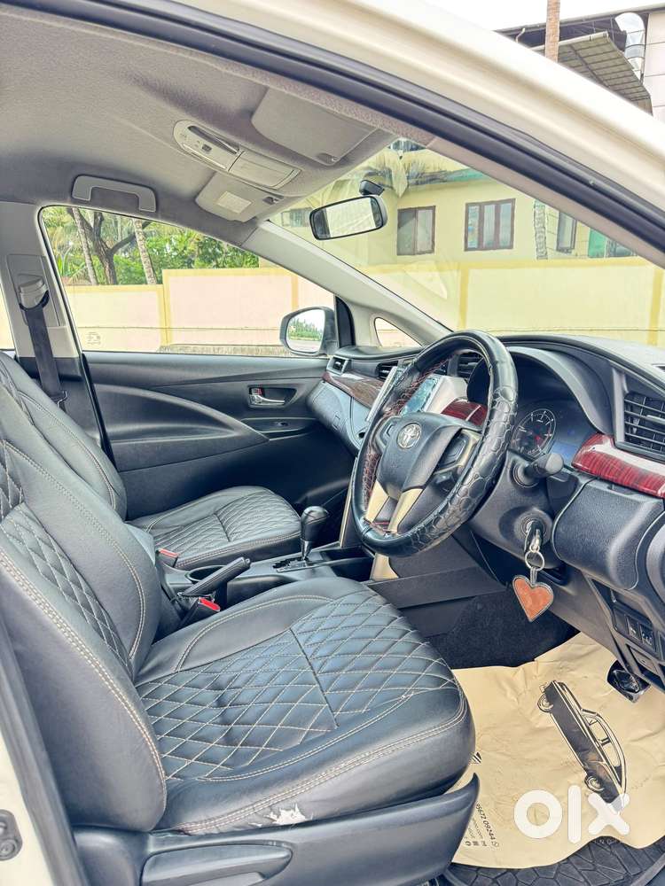 Toyota Innova Crysta 2.8 Gx At, 2017, Diesel
