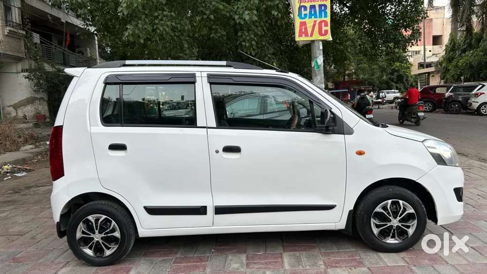 Maruti Suzuki Wagon R, 2013, Petrol