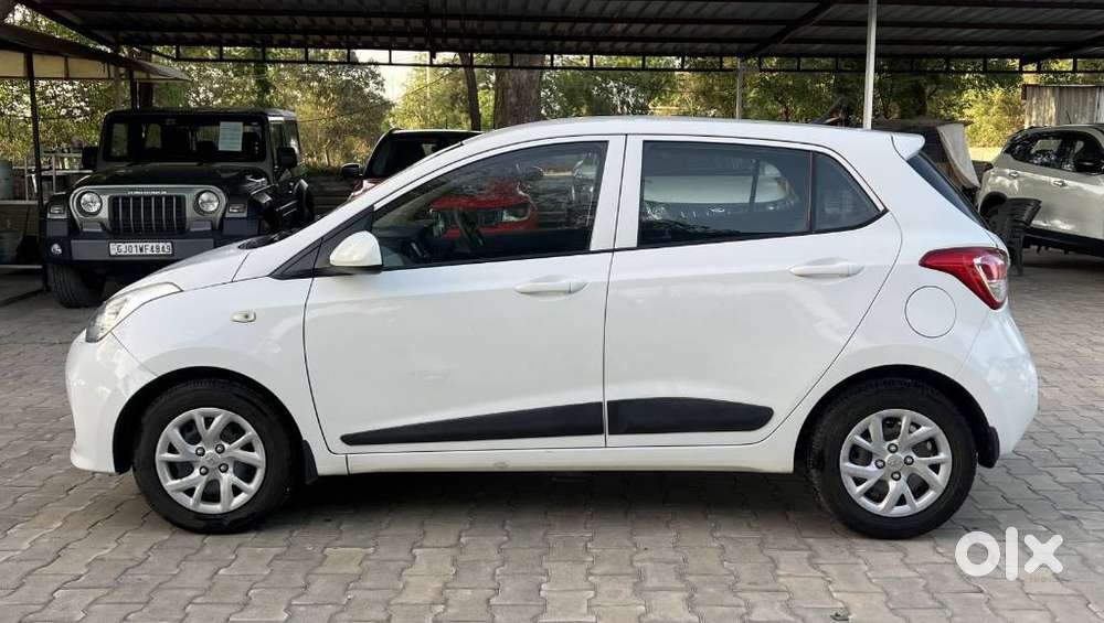 Hyundai Grand I10 Sportz 1.2 Kappa Vtvt, 2017, Petrol